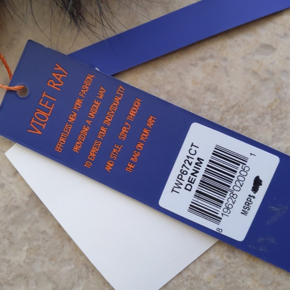 NWT Rabbit Fur Accessory - Picture 3 of 3